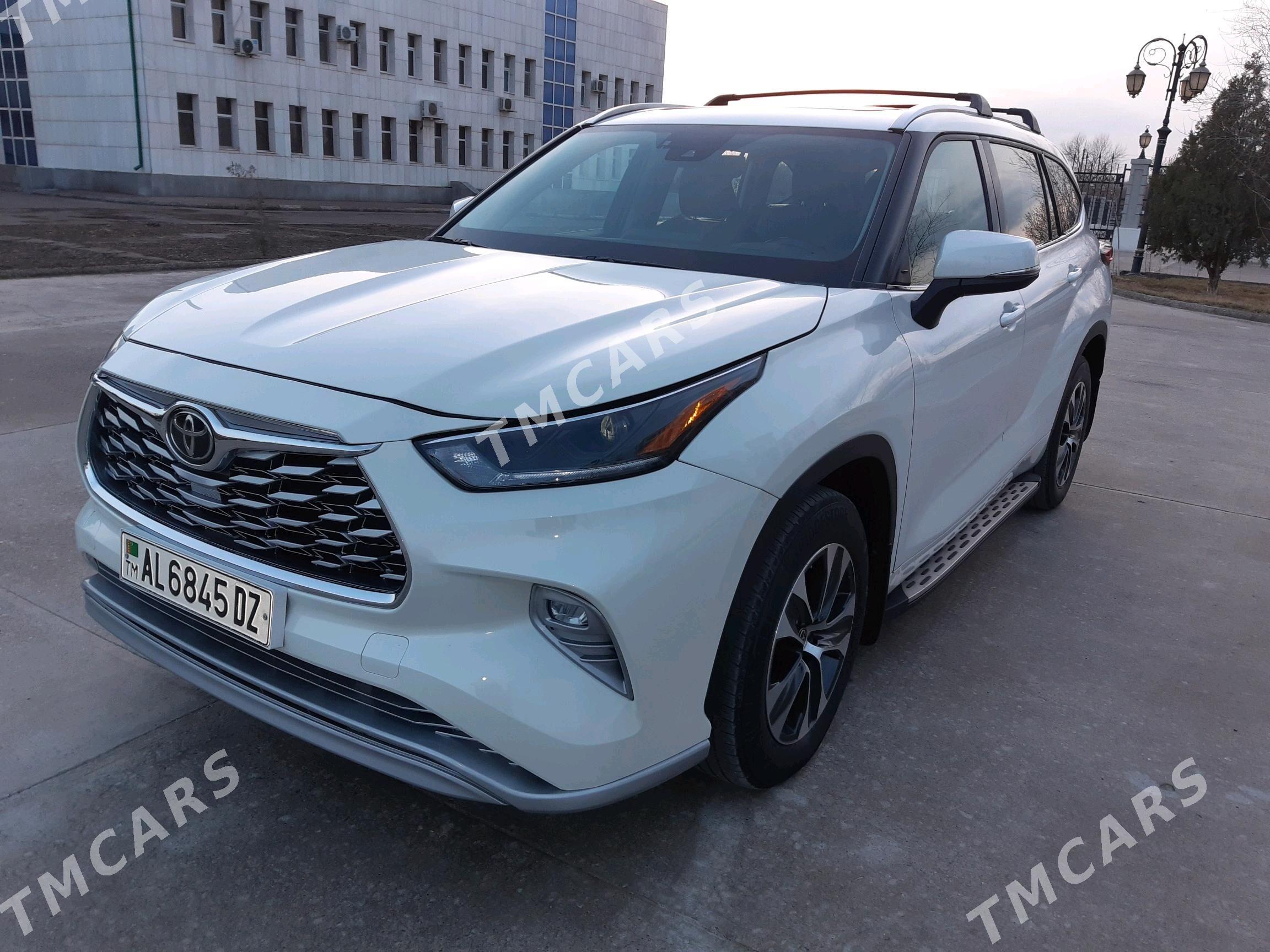 Toyota Highlander 2021 - 700 000 TMT - Дашогуз - img 2