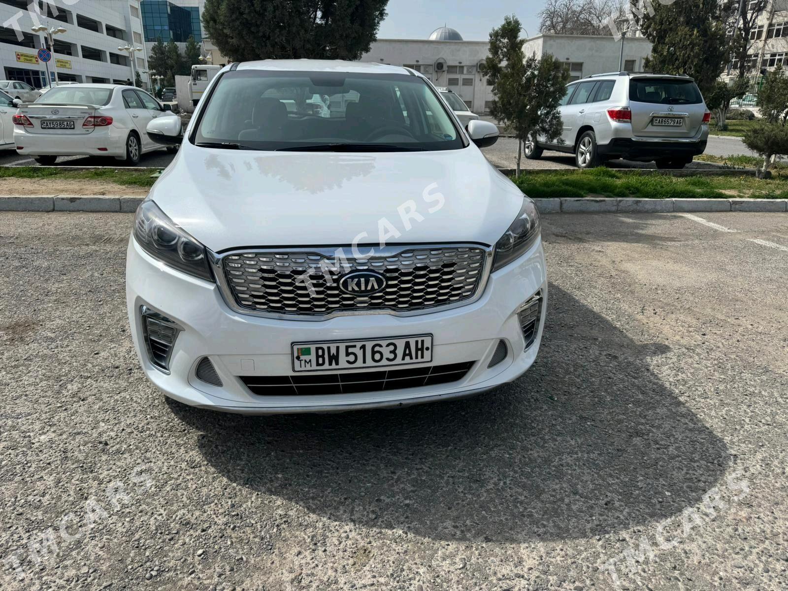 Kia Sorento 2018 - 330 000 TMT - Aşgabat - img 4