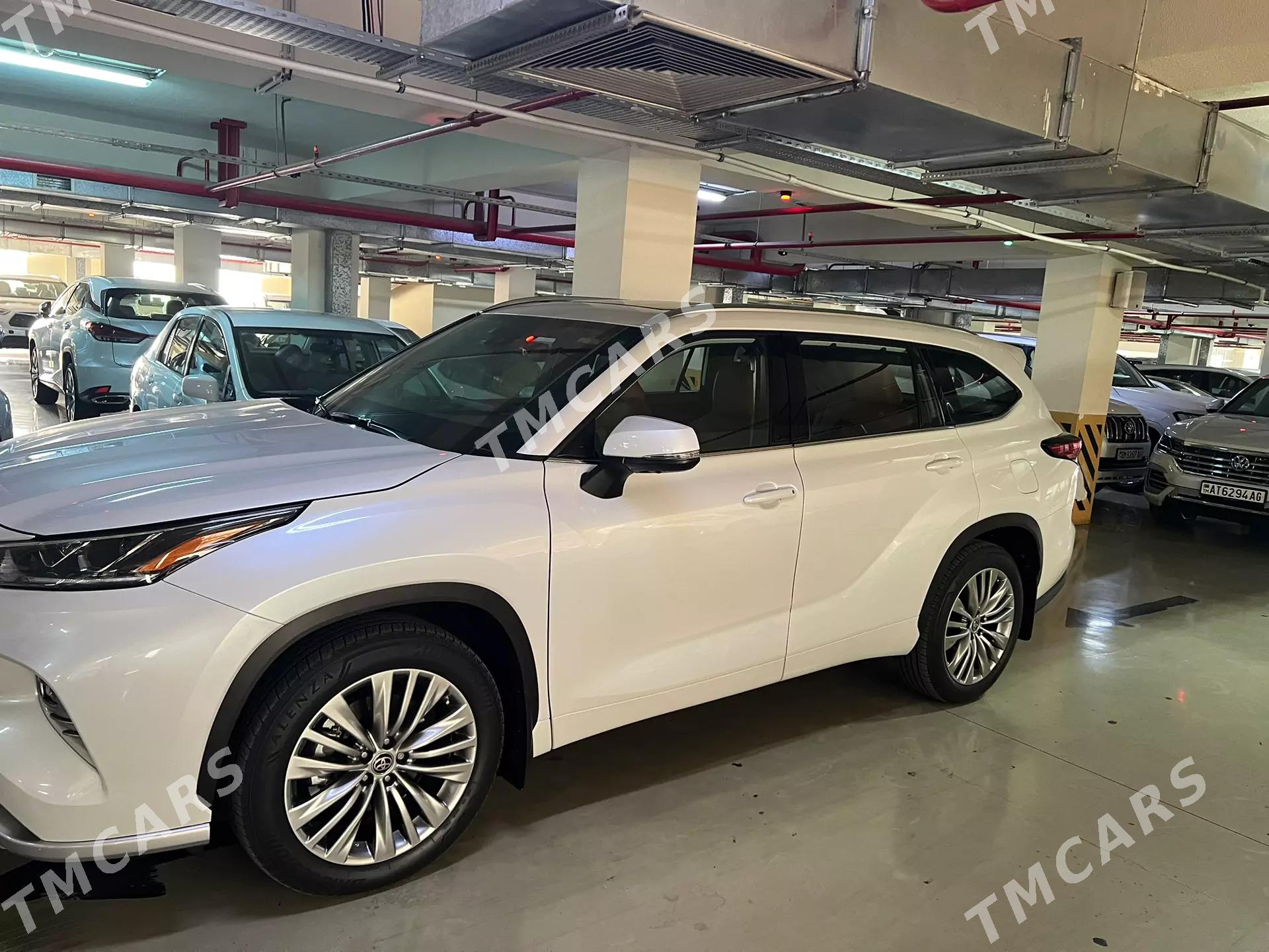 Toyota Highlander 2022 - 1 189 500 TMT - Ашхабад - img 4