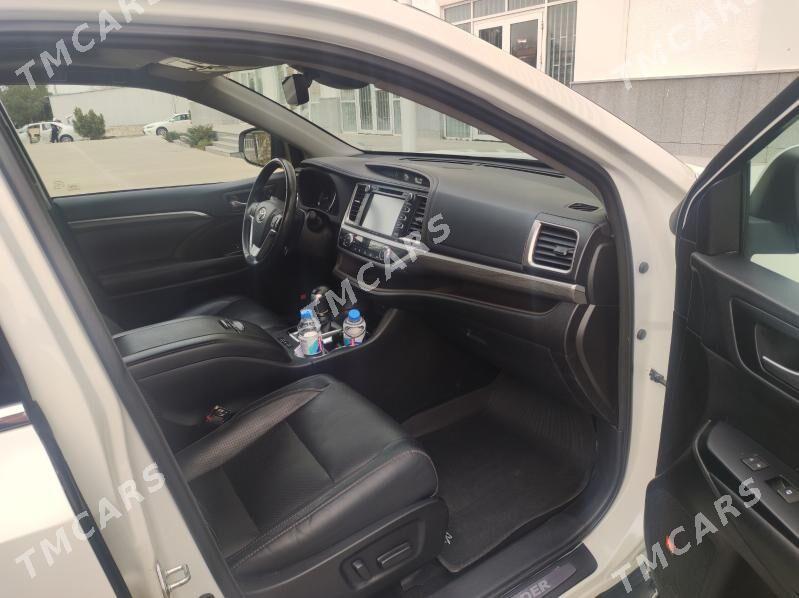 Toyota Highlander 2018 - 575 000 TMT - Aşgabat - img 6