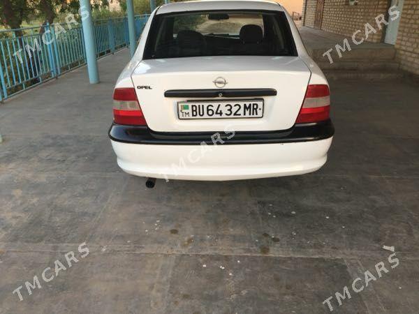 Opel Vectra 1998 - 34 000 TMT - Мары - img 4