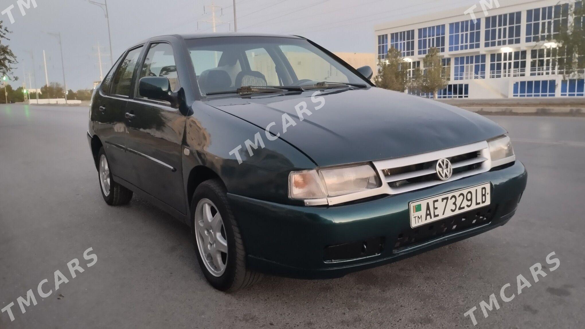 Volkswagen Polo 1999 - 30 000 TMT - Туркменабат - img 2