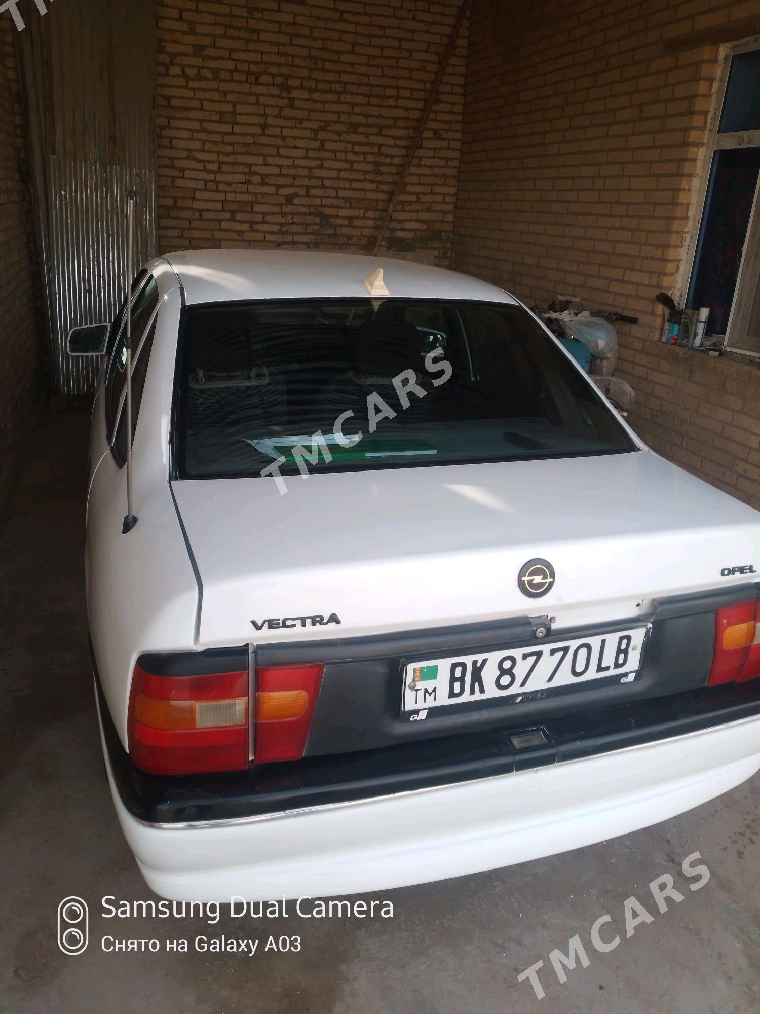 Opel Vectra 1993 - 26 000 TMT - Farap - img 4