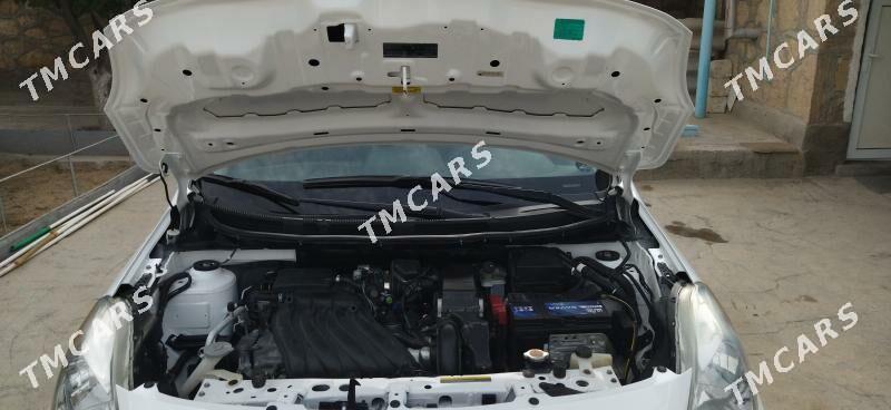 Nissan Versa 2011 - 85 000 TMT - Gyzylarbat - img 6