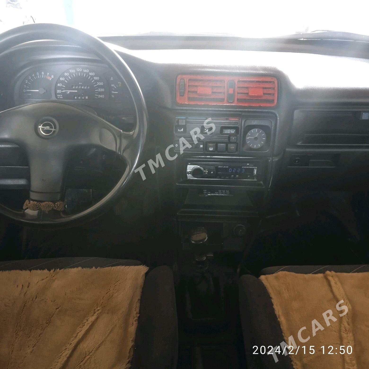 Opel Vectra 1992 - 27 000 TMT - Туркменабат - img 4