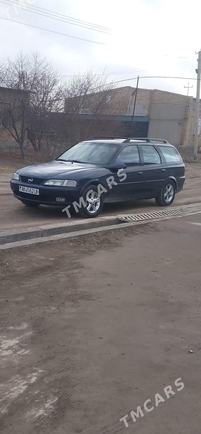 Opel Vectra 1998 - 40 000 TMT - Сакар - img 2