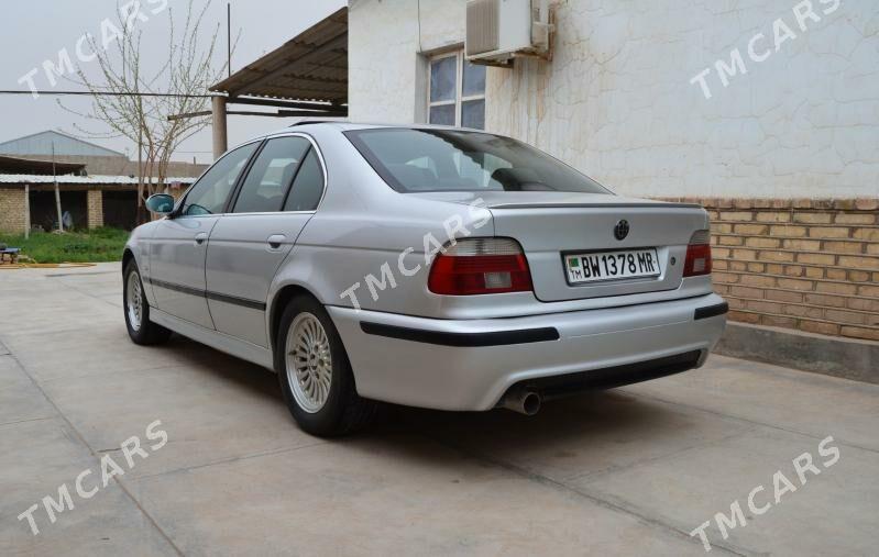 BMW E39 2003 - 120 000 TMT - Ýolöten - img 4