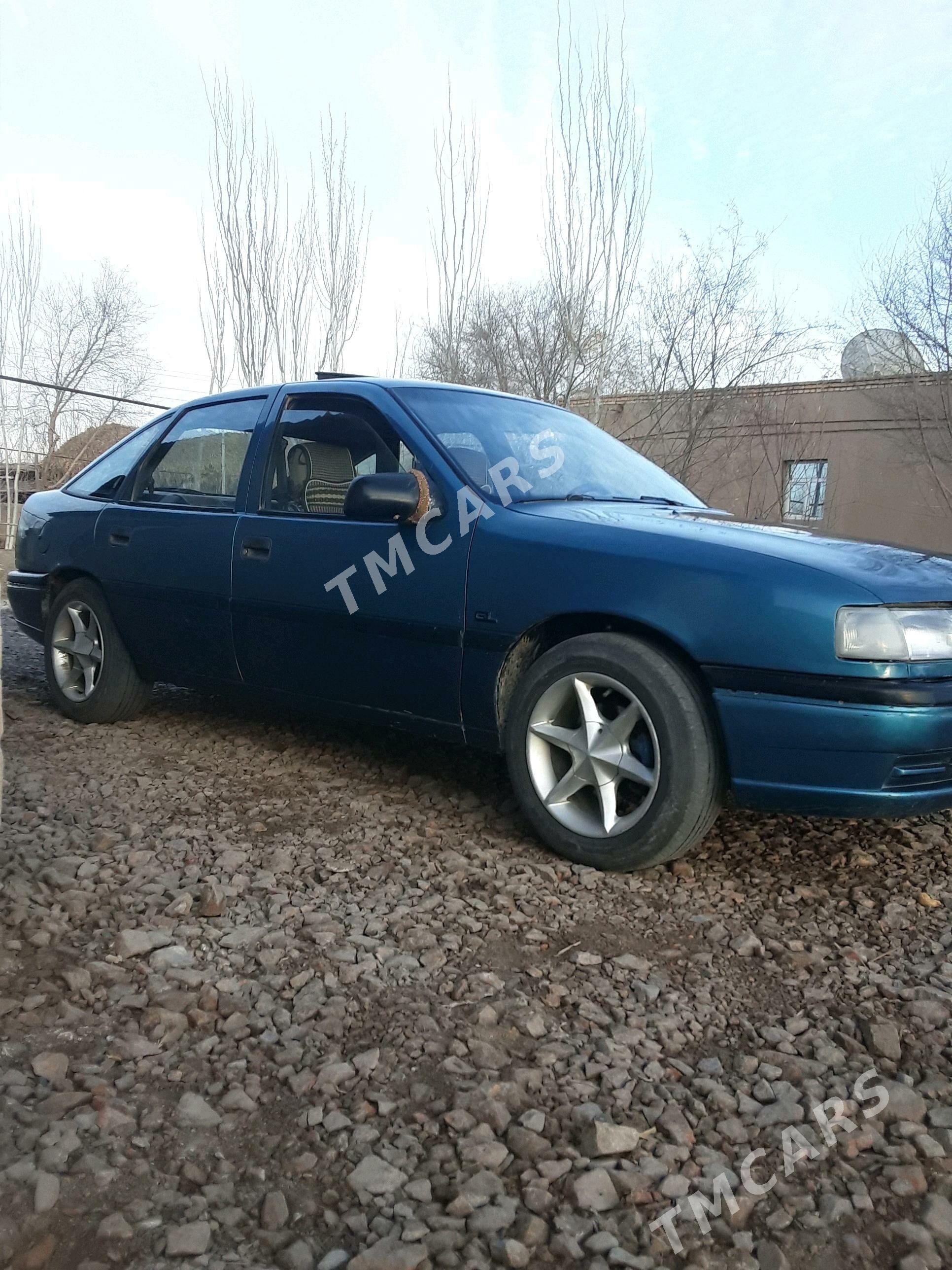 Opel Vectra 1993 - 23 000 TMT - Гурбансолтан Едже - img 2