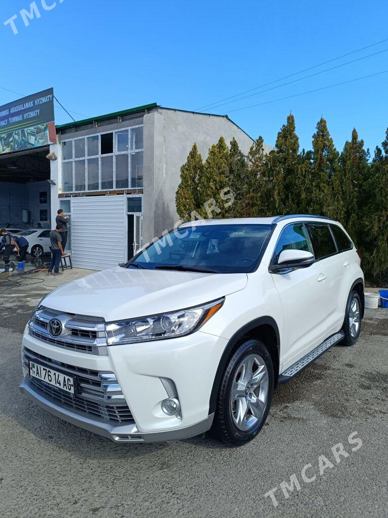 Toyota Highlander 2018 - 520 000 TMT - Мир 2 - img 3