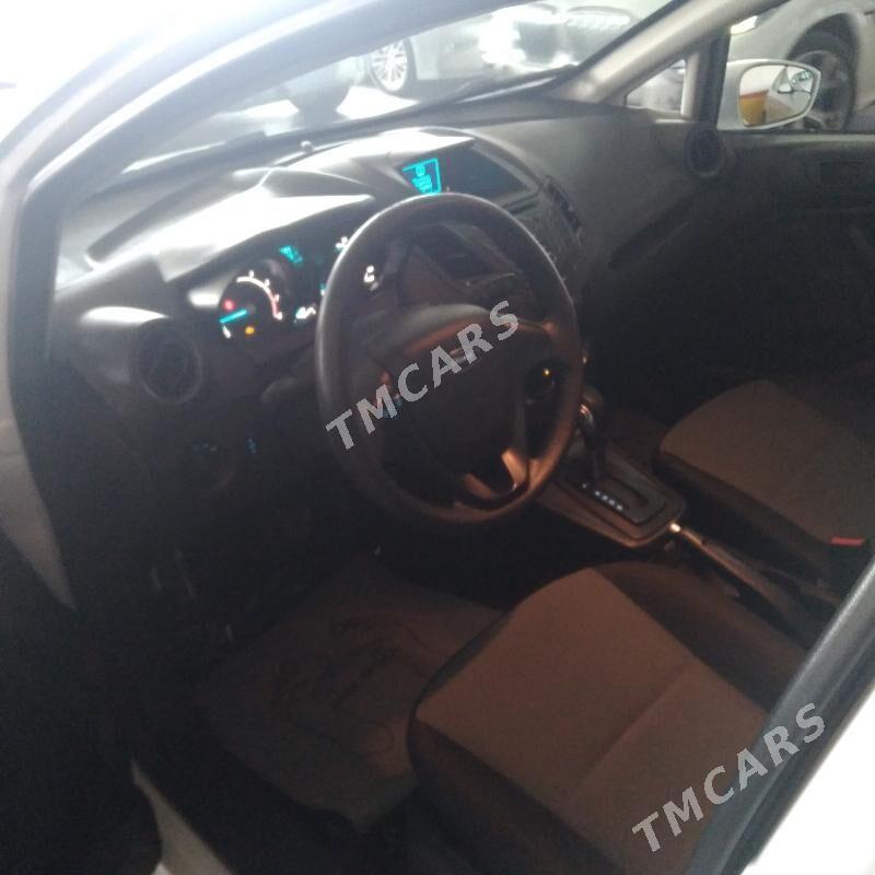 Ford Fiesta 2017 - 136 000 TMT - Aşgabat - img 3