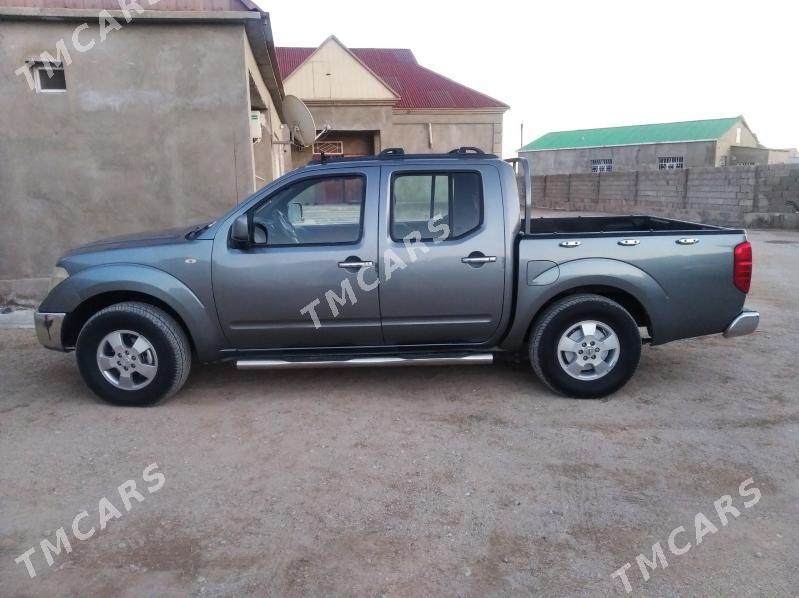 Nissan Navara 2010 - 140 000 TMT - Balkanabat - img 6