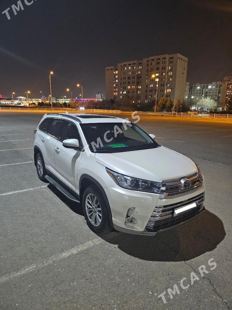 Toyota Highlander 2019 - 570 000 TMT - Ашхабад - img 2