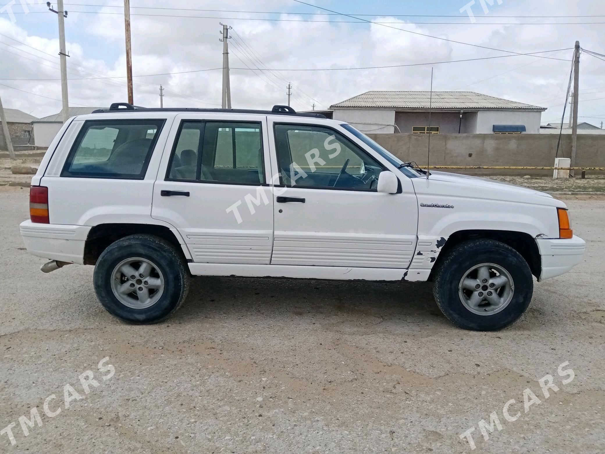 Jeep Grand Cherokee 1994 - 40 000 TMT - Эсенгулы - img 6