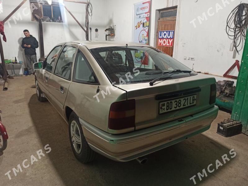 Opel Vectra 1990 - 32 000 TMT - Туркменабат - img 2