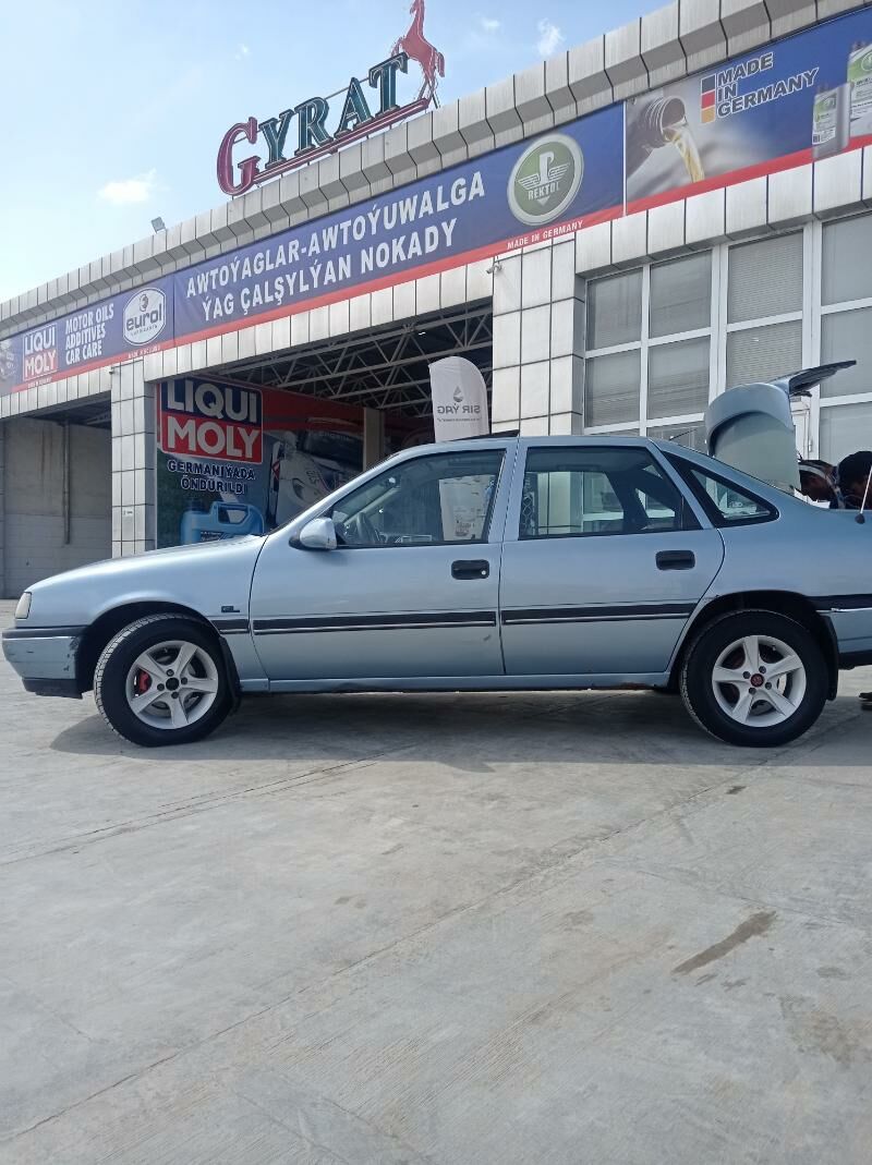 Opel Vectra 1989 - 32 000 TMT - Baýramaly - img 4