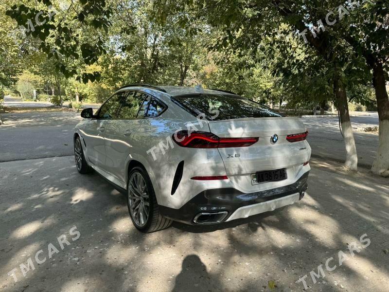 BMW X6 M 2021 - 1 650 000 TMT - Parahat 3 - img 2