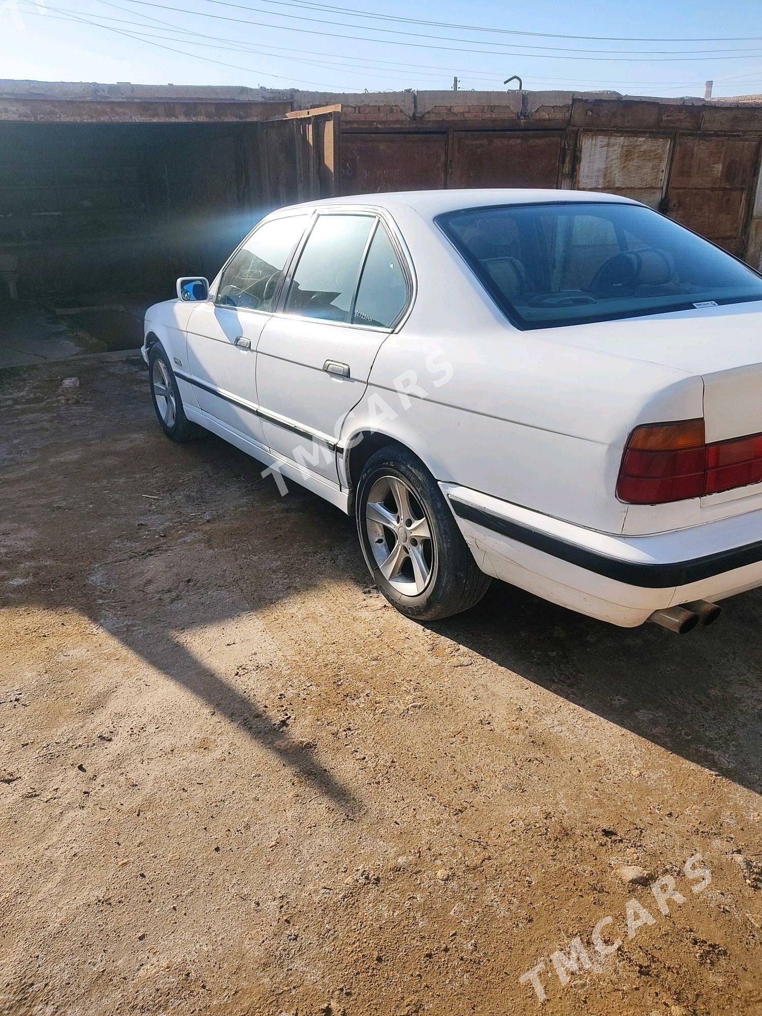 BMW 530 1995 - 38 000 TMT - Мары - img 3