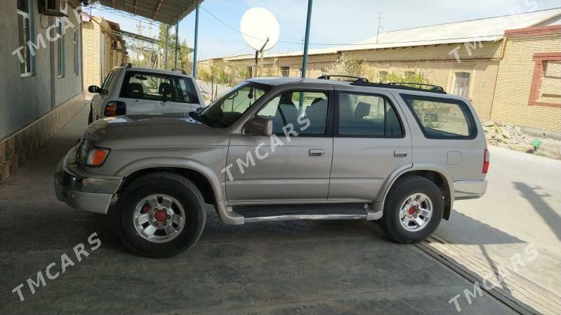 Toyota 4Runner 2000 - 140 000 TMT - Дянев - img 2