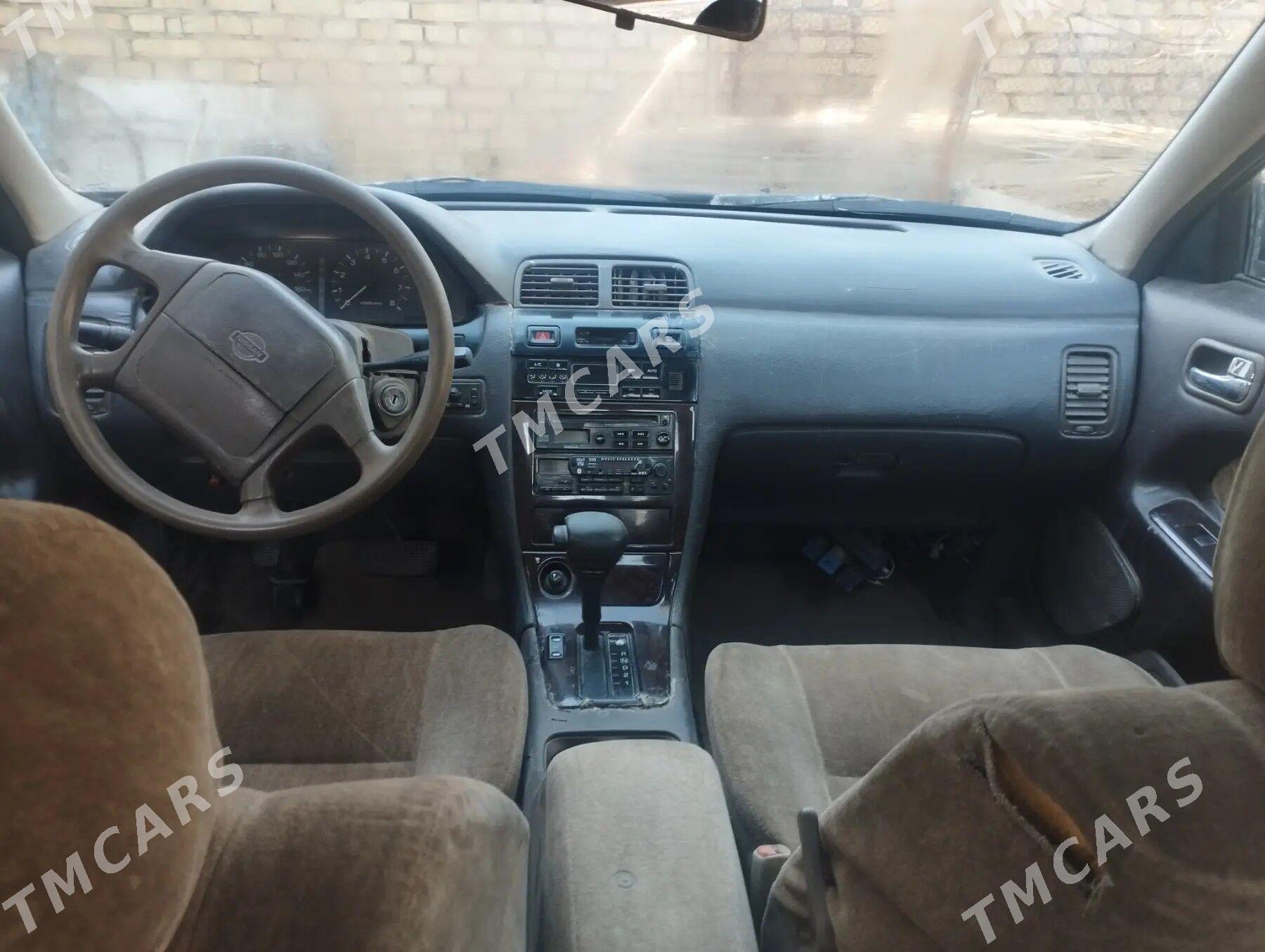 Nissan Cefiro 1998 - 22 000 TMT - Ёлётен - img 7