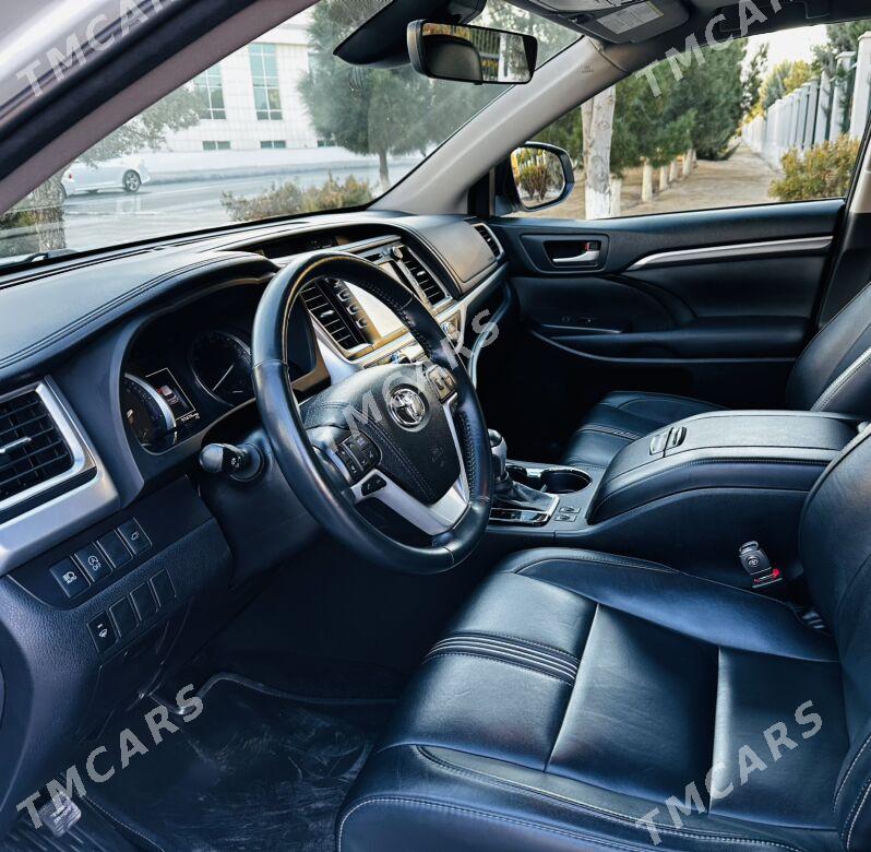 Toyota Highlander 2018 - 439 000 TMT - Ашхабад - img 6