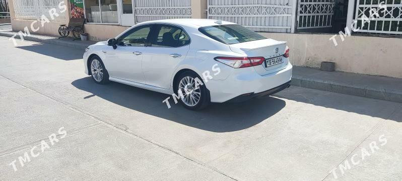 Toyota Camry 2018 - 258 000 TMT - Ашхабад - img 2