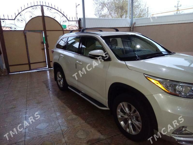 Toyota Highlander 2016 - 440 000 TMT - Мары - img 2