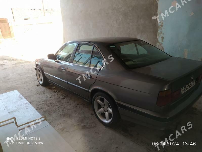BMW 520 1989 - 30 000 TMT - Türkmenabat - img 3