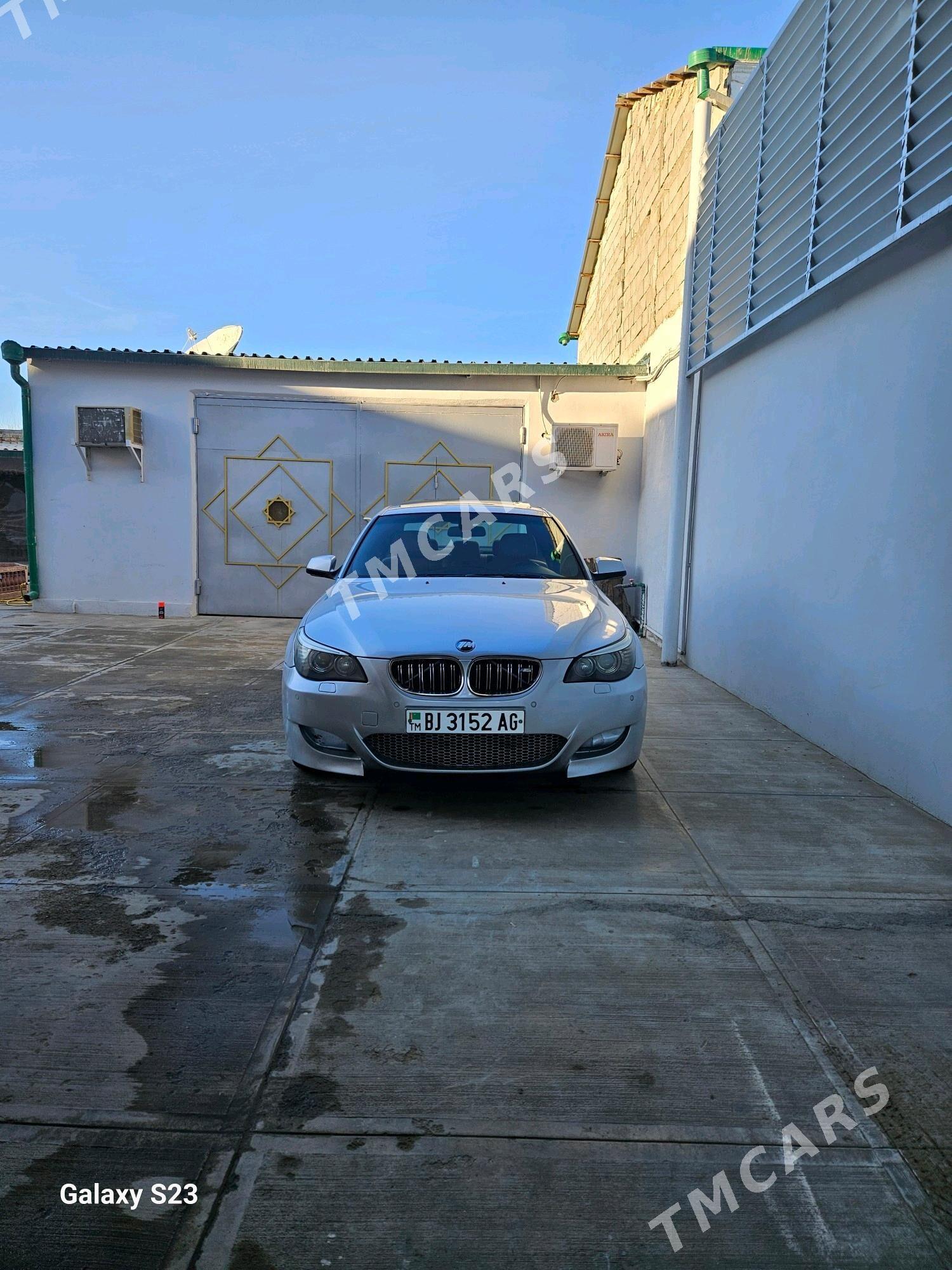 BMW E60 2008 - 200 000 TMT - Howdan "W" - img 3