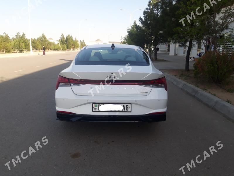 Hyundai Elantra 2022 - 340 000 TMT - Aşgabat - img 2