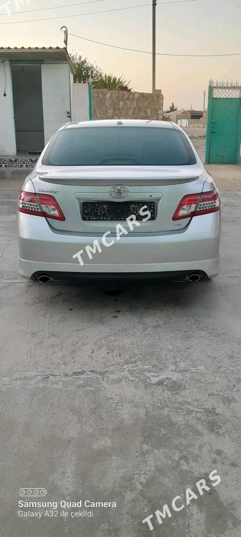 Toyota Camry 2010 - 195 000 TMT - Balkanabat - img 2