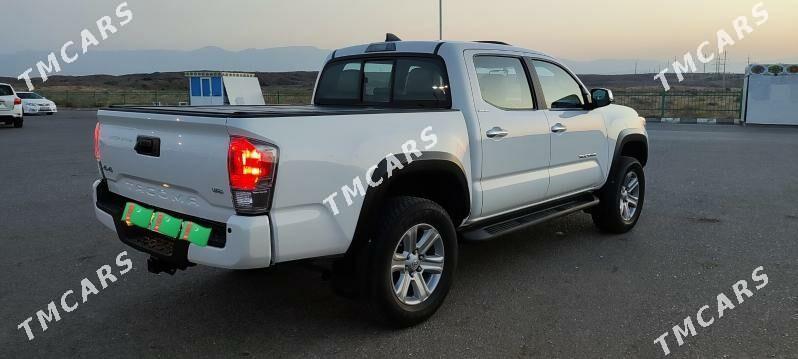 Toyota Tacoma 2016 - 412 000 TMT - Aşgabat - img 3