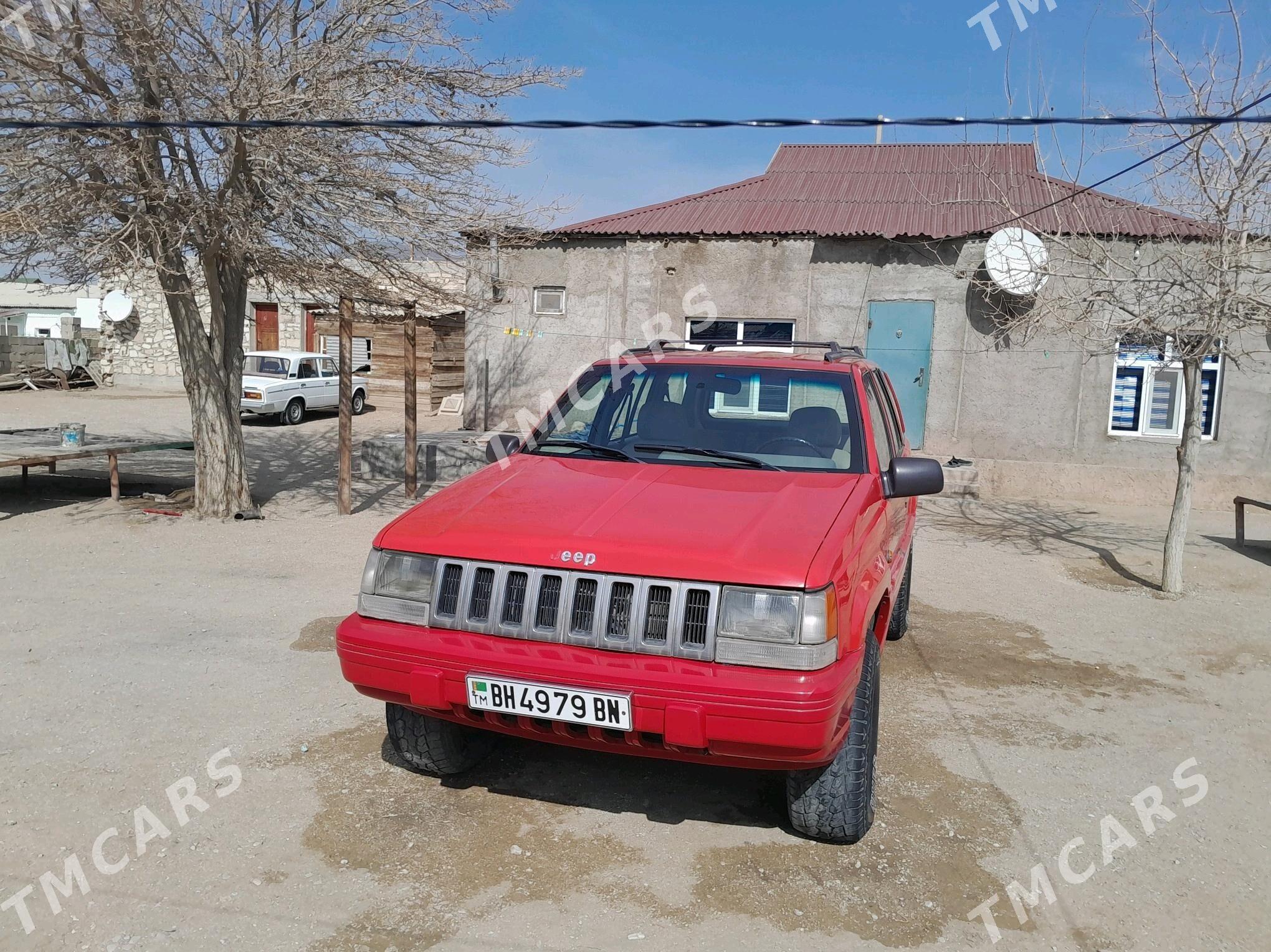 Jeep Grand Cherokee 1993 - 45 000 TMT - Балканабат - img 2