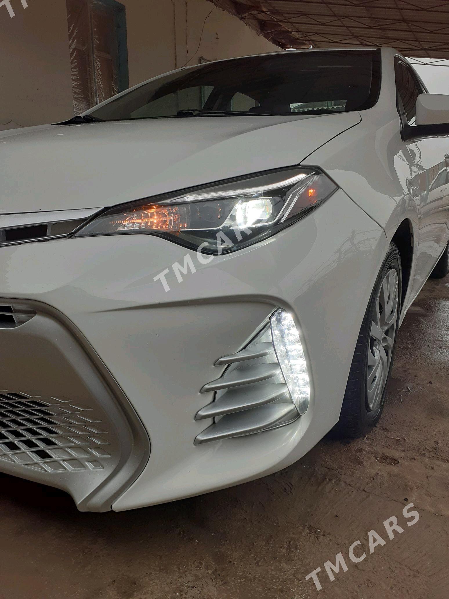 Toyota Corolla 2018 - 190 000 TMT - Aşgabat - img 7