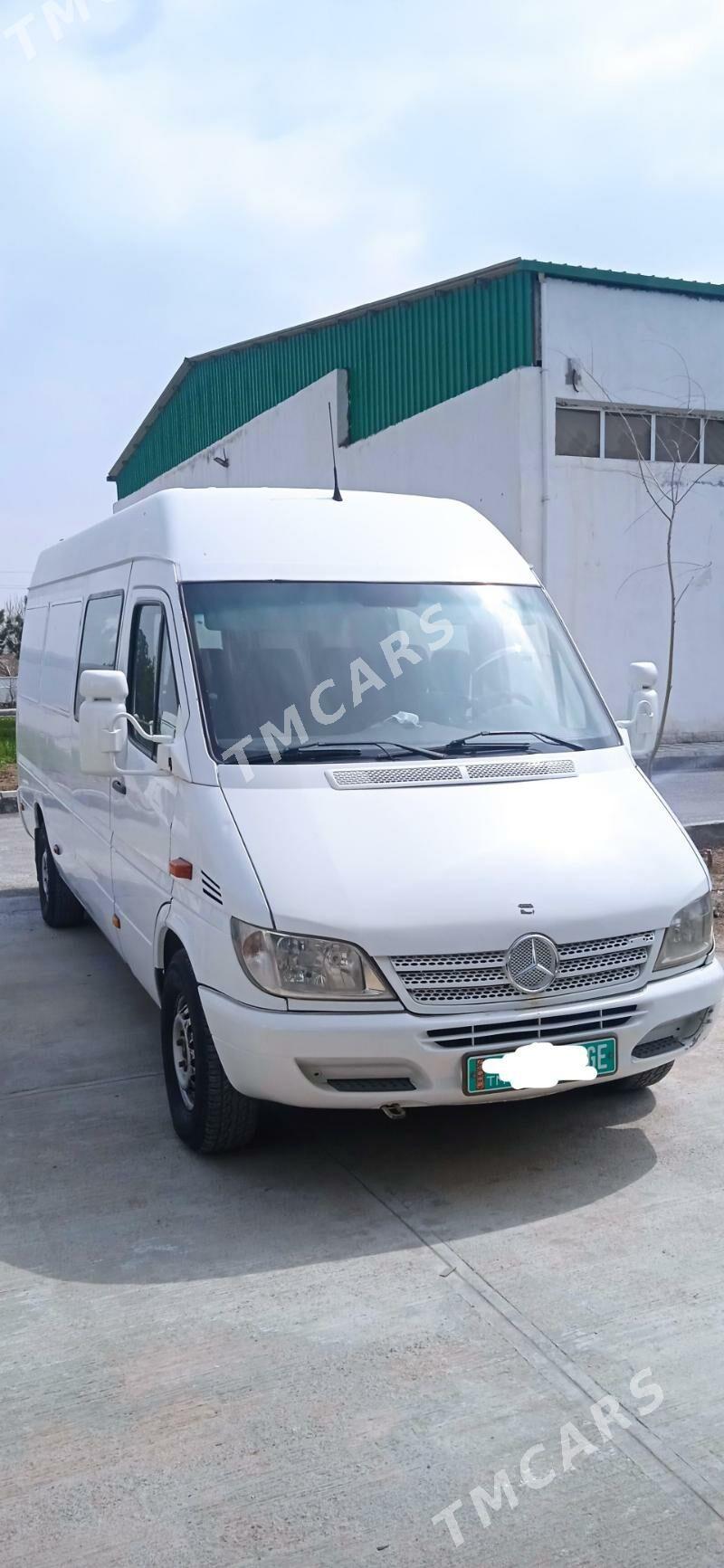 Mercedes-Benz Sprinter 3500 2007 - 200 000 TMT - Aşgabat - img 2