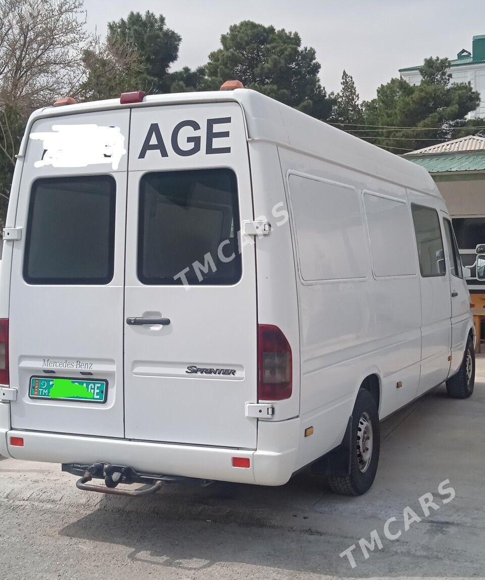 Mercedes-Benz Sprinter 3500 2007 - 200 000 TMT - Aşgabat - img 3