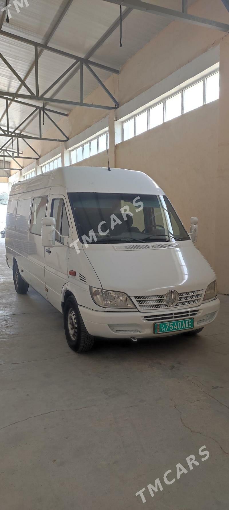 Mercedes-Benz Sprinter 3500 2007 - 200 000 TMT - Ашхабад - img 9