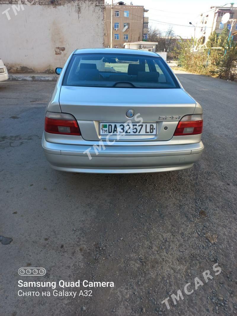 BMW 525 2000 - 105 000 TMT - Туркменабат - img 2