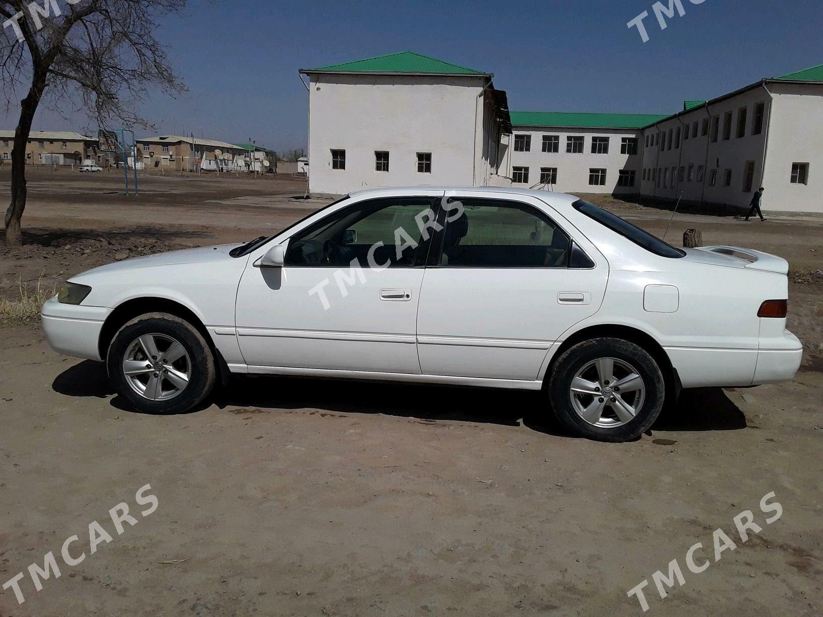 Toyota Camry 1999 - 100 000 TMT - етр. Туркменбаши - img 6