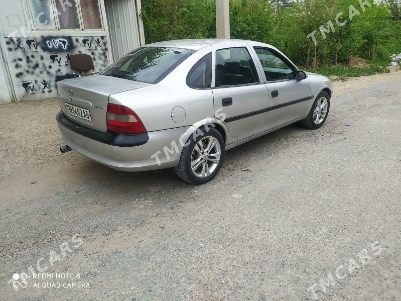 Opel Vectra 1999 - 55 000 TMT - Кëши - img 3