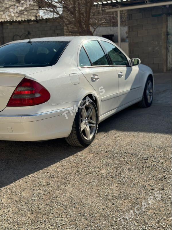 Mercedes-Benz E320 2003 - 115 000 TMT - Aşgabat - img 2