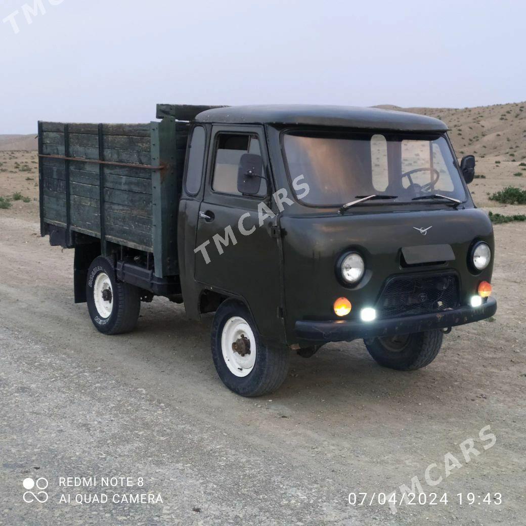 UAZ 452 1982 - 36 000 TMT - Bereket - img 4