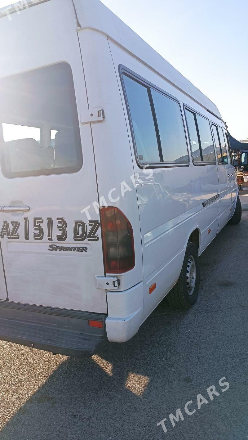 Mercedes-Benz Sprinter 2009 - 160 000 TMT - Дашогуз - img 4