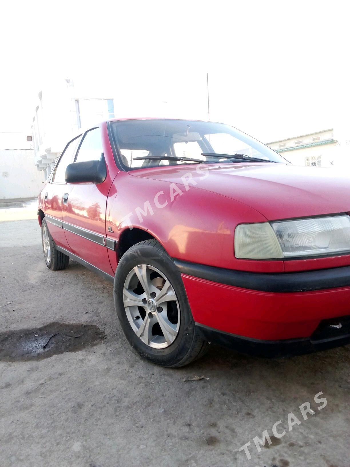 Opel Vectra 1990 - 25 000 TMT - Дашогуз - img 5