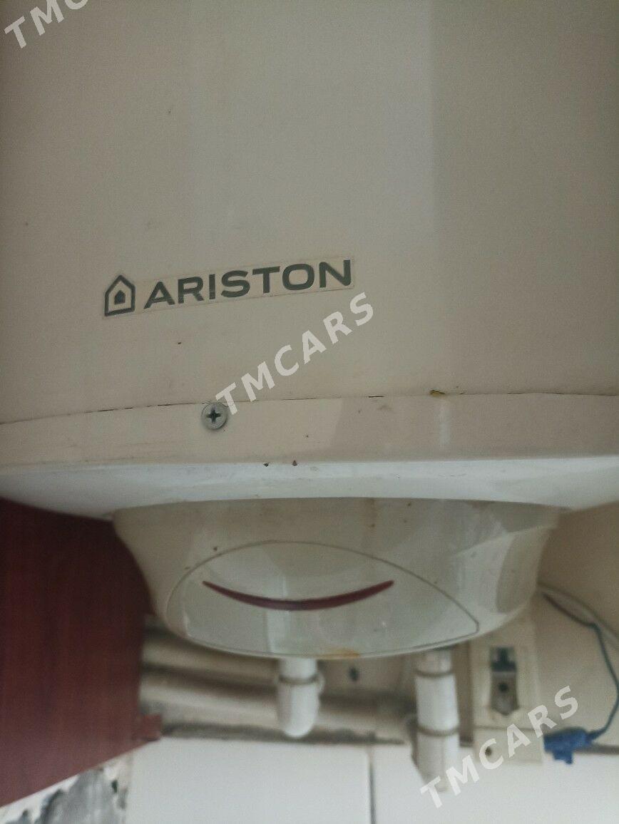 ARISTON BOYLAR 50 LIK - Parahat 2 - img 4