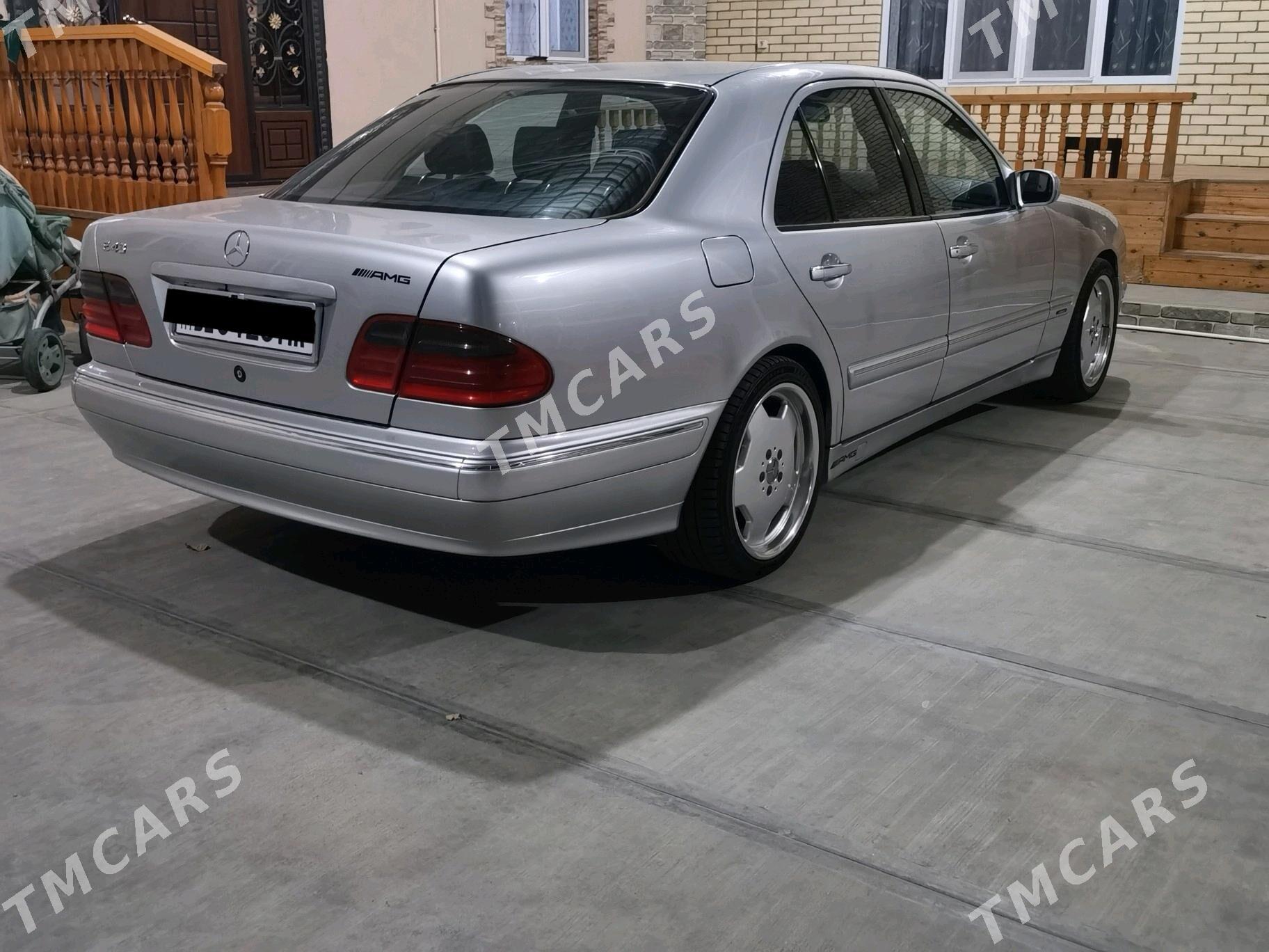 Mercedes-Benz E430 2001 - 135 000 TMT - Mary - img 4