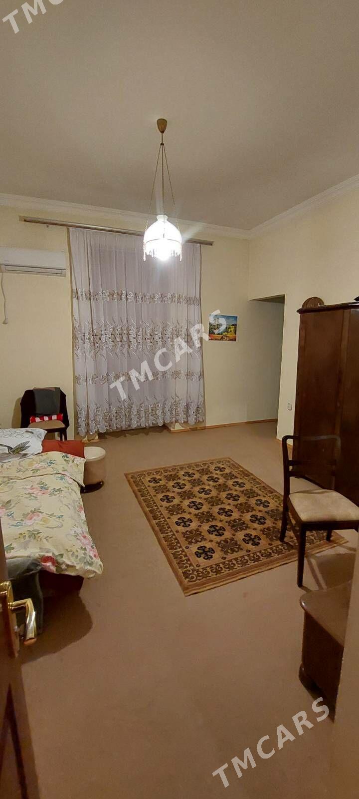 ️ Центр 5ком 115м² Выспотолок - Aşgabat - img 2