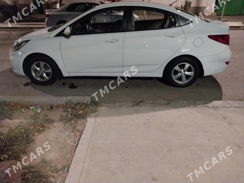 Hyundai Accent 2013 - 140 000 TMT - Aşgabat - img 5