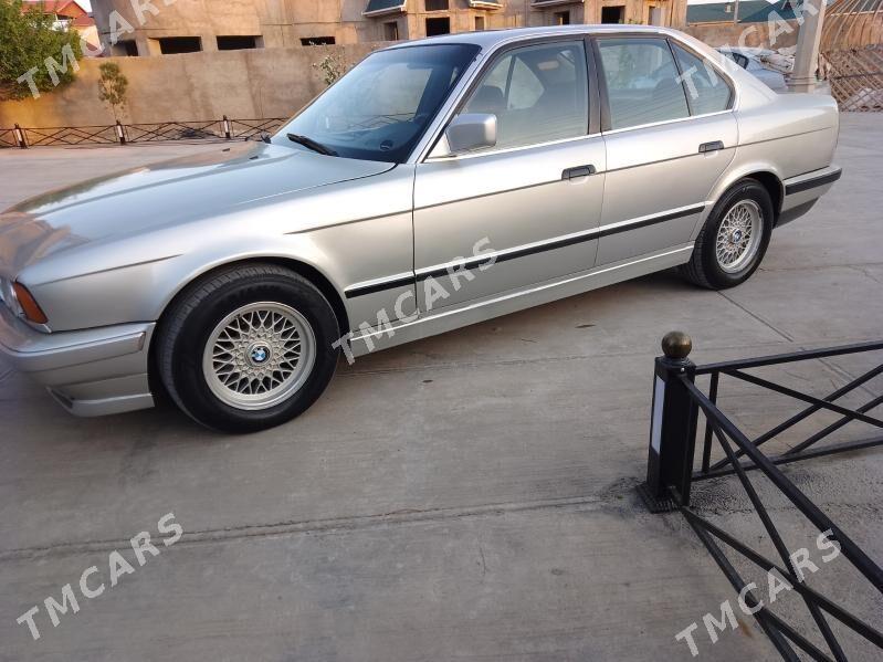 BMW 5 Series 1991 - 42 000 TMT - Балканабат - img 2