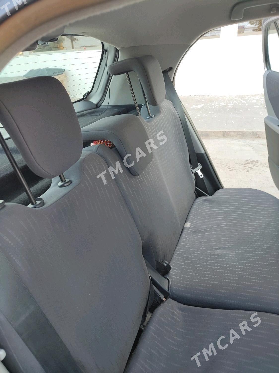 Toyota Yaris 2009 - 89 000 TMT - Ашхабад - img 7