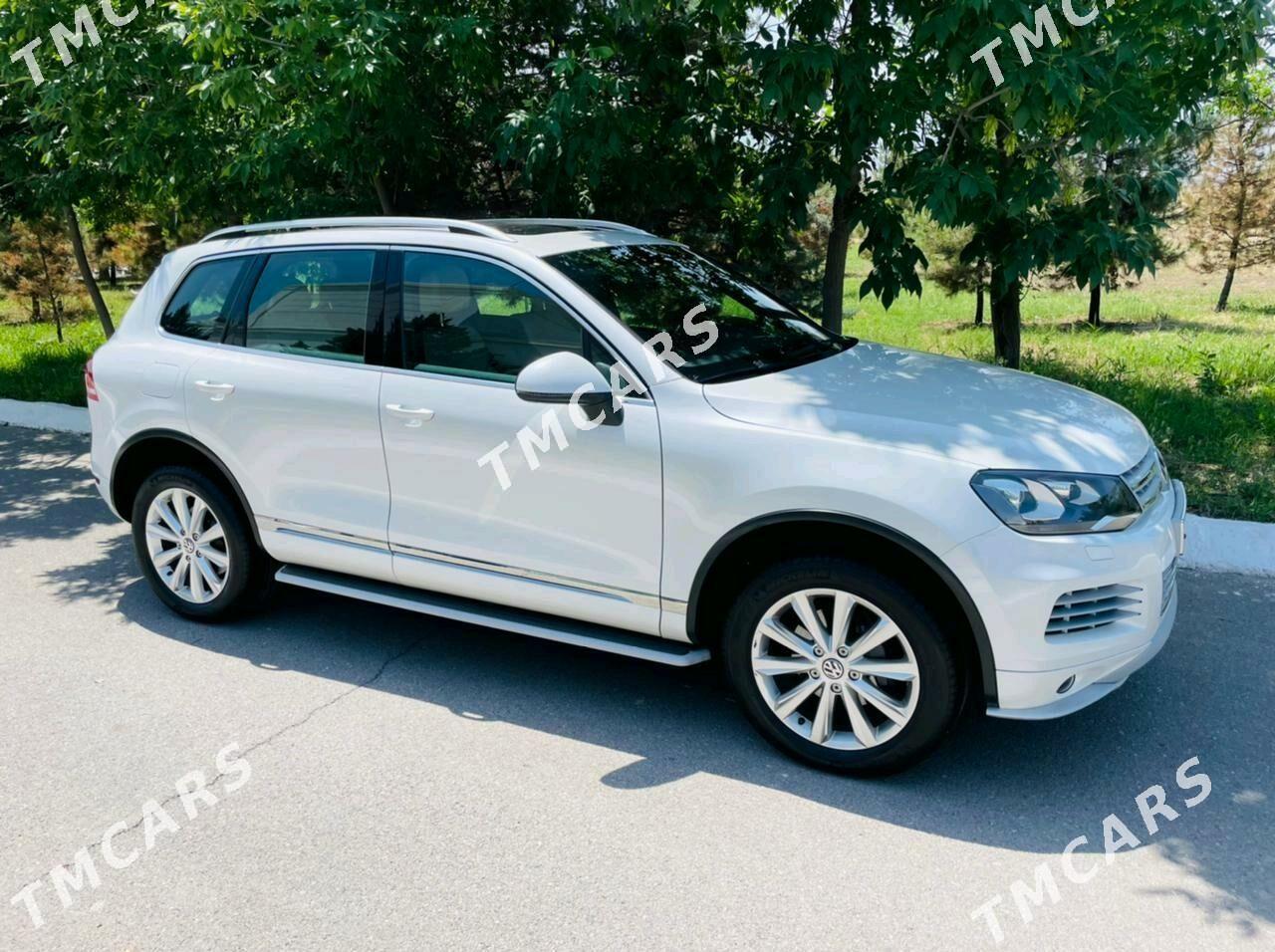 Volkswagen Touareg 2013 - 700 000 TMT - Ашхабад - img 3